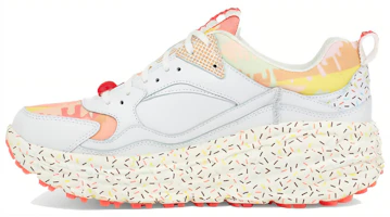 UGG Ca805 x Ice Cream 'White Red' 1122270-WRD UGG Ca805 x Ice Cream 'White Red' 1122270-WRD