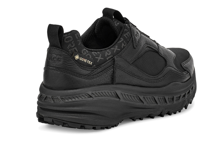 Purchase UGG CA805 con cremallera Gore-Tex 'Negro'. 1119814-BLK