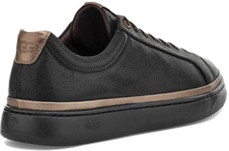 UGG Cali 羊皮 低筒繫帶運動鞋 黑銅 Shop UGG Cali 羊皮 低筒繫帶運動鞋 黑銅