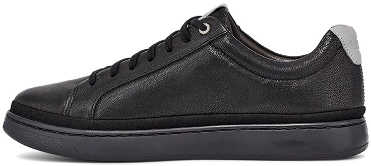 ugg-cali-low-tops-skateboarding-shoes-black-1106413-bsl