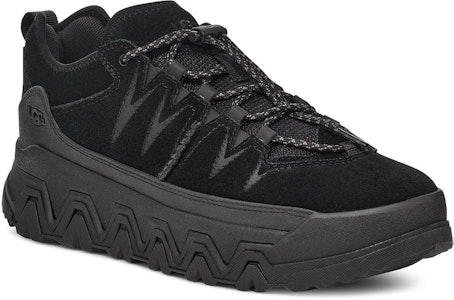 UGG CapTrail Low ''Hitam'' 1158252-BLK Lookbook UGG CapTrail Low ''Hitam'' 1158252-BLK