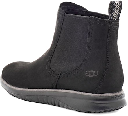 Boot UGG Union Chelsea Weather 'Hitam' 1112362-BLK Lookbook Boot UGG Union Chelsea Weather 'Hitam' 1112362-BLK
