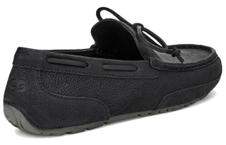 Shop UGG Chester 羊皮 時尚簡約 低筒運動休閒鞋 黑色
