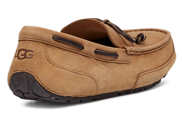 Shop UGG Chester 'Castaño' 1137230-CHE