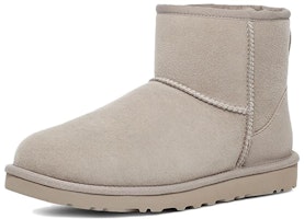 UGG 羊皮毛一體 圓頭套穿 低筒 雪地靴 男款 火山岩色 Lookbook UGG 羊皮毛一體 圓頭套穿 低筒 雪地靴 男款 火山岩色