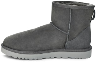 어그 클래식 미니 부츠 다크 그레이 1002072-DGRY Buy 어그 클래식 미니 부츠 다크 그레이 1002072-DGRY