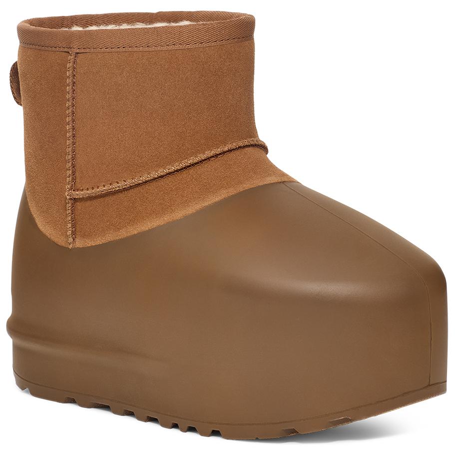 Purchase UGG Classique Mini Bottes Moulées ''Chestnut'' 1158370-CHE