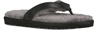 Lookbook UGG Classic Sandal 'Keselesaan Kasual Serbaguna Hitam' 1011065-BLK