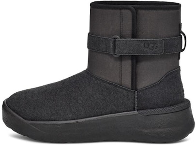 UGG クラシックSブーツ (ブラック) 1135695-BLK Buy UGG クラシックSブーツ (ブラック) 1135695-BLK