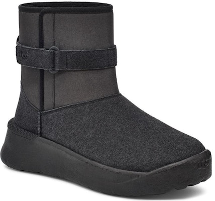 UGG Sepatu Boot Klasik S 'Hitam' 1135695-BLK Lookbook UGG Sepatu Boot Klasik S 'Hitam' 1135695-BLK