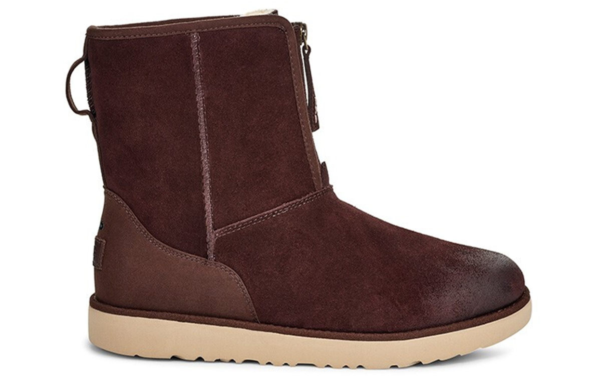 Lookbook UGG Classic Short Boot Zip Depan 'Stout Brown' 1106438-STT