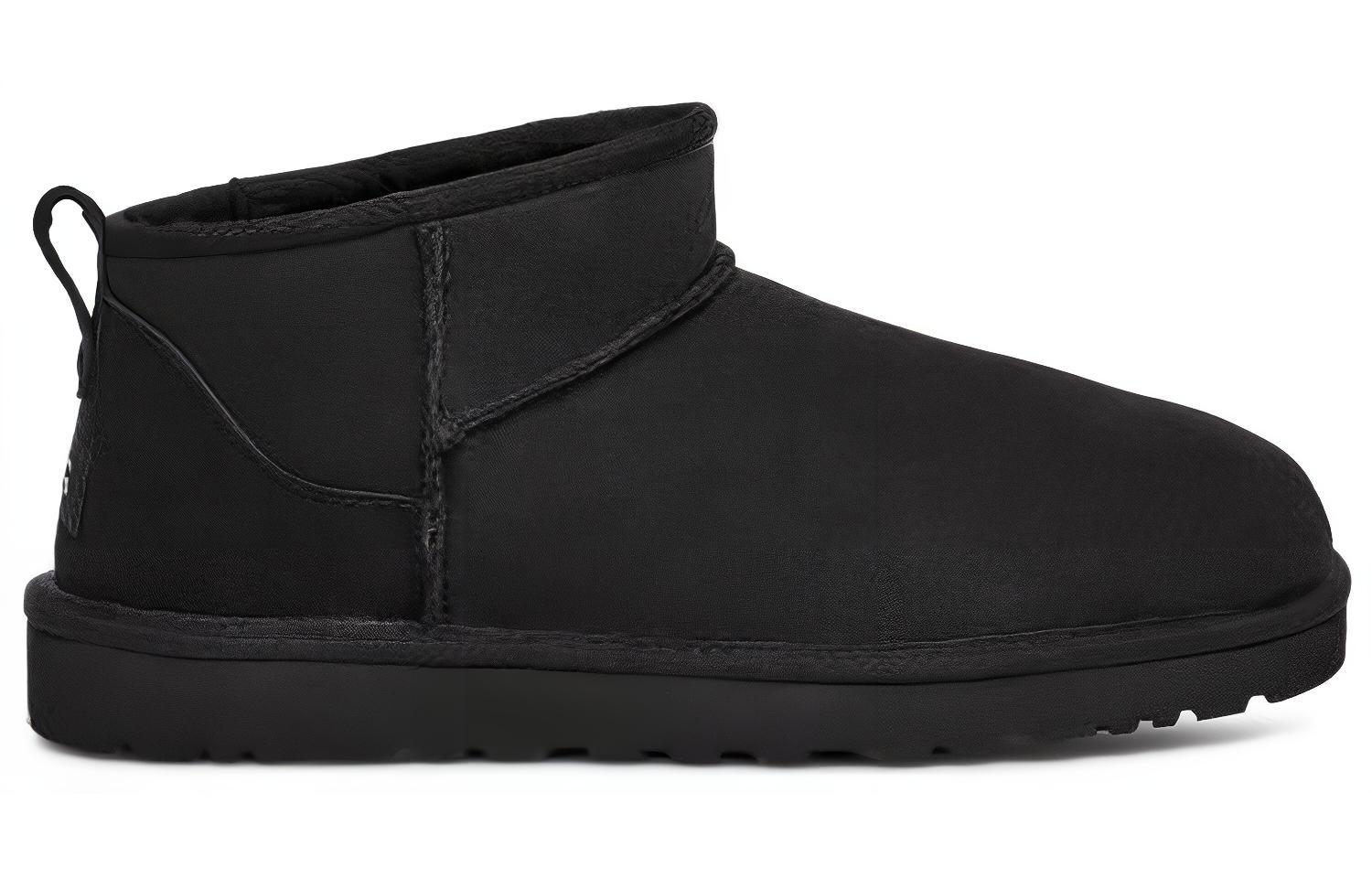 Lookbook UGG Botas Clásicas Ultra Mini Negras 1137391-BLK