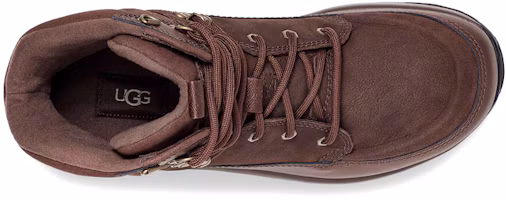 Shop UGG Emmett 高筒馬丁靴 棕色