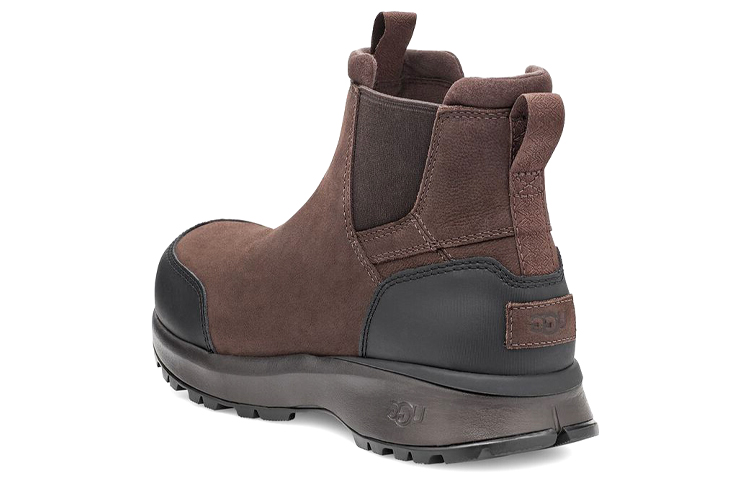 Lookbook UGGエメット チェルシー 防水ブーツ (ブラウン) 1121455-CHE
