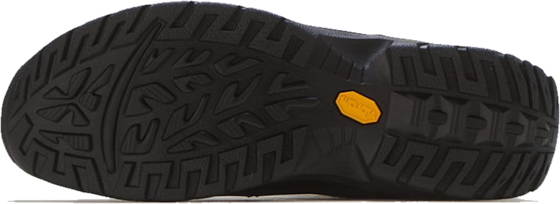 UGG Felton 舒適保暖戶外靴 黑色 Shop UGG Felton 舒適保暖戶外靴 黑色