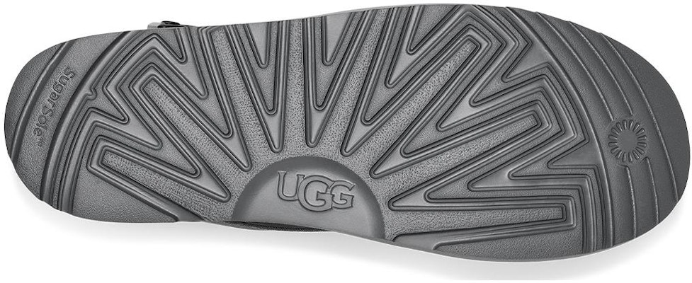UGG Highland 实用带防风靴 '黑色' 1143985-BLK Shop UGG Highland 实用带防风靴 '黑色' 1143985-BLK