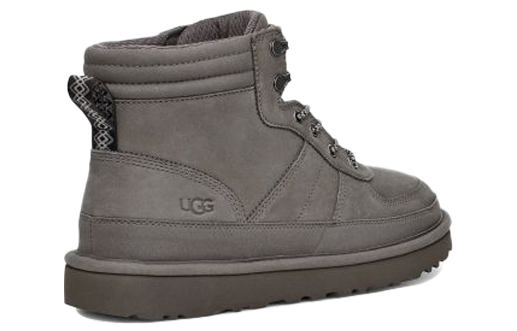 Shop UGG Highland ULD Sports Cargo Grau 1112991-CHRC