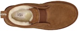 Shop UGG ニューメル 防水フリースブーツ (ブラウン) 1106995-CHE