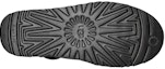 Shop UGG ニューメル ハイ (ブラック) 1144011-BLK