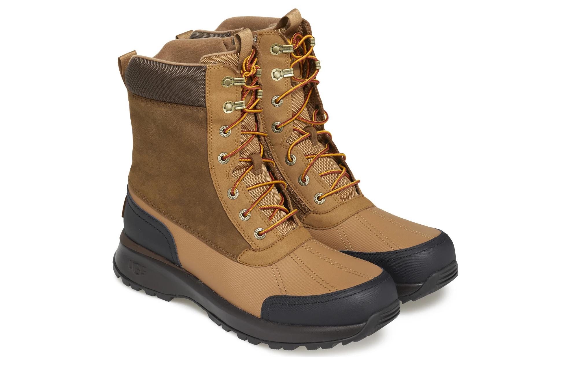 Lookbook UGG ショートブーツ 「ブラウンアウトドア」 1130766-CHE