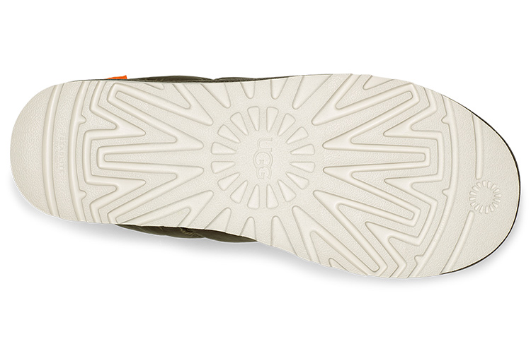 Shop UGGタスマンLTAスリッパー (バーントオリーブ) 1127735-BTOL