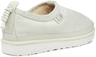 Shop UGG x Stamped Tasman 聯名款 戶外包頭運動休閒鞋 灰色