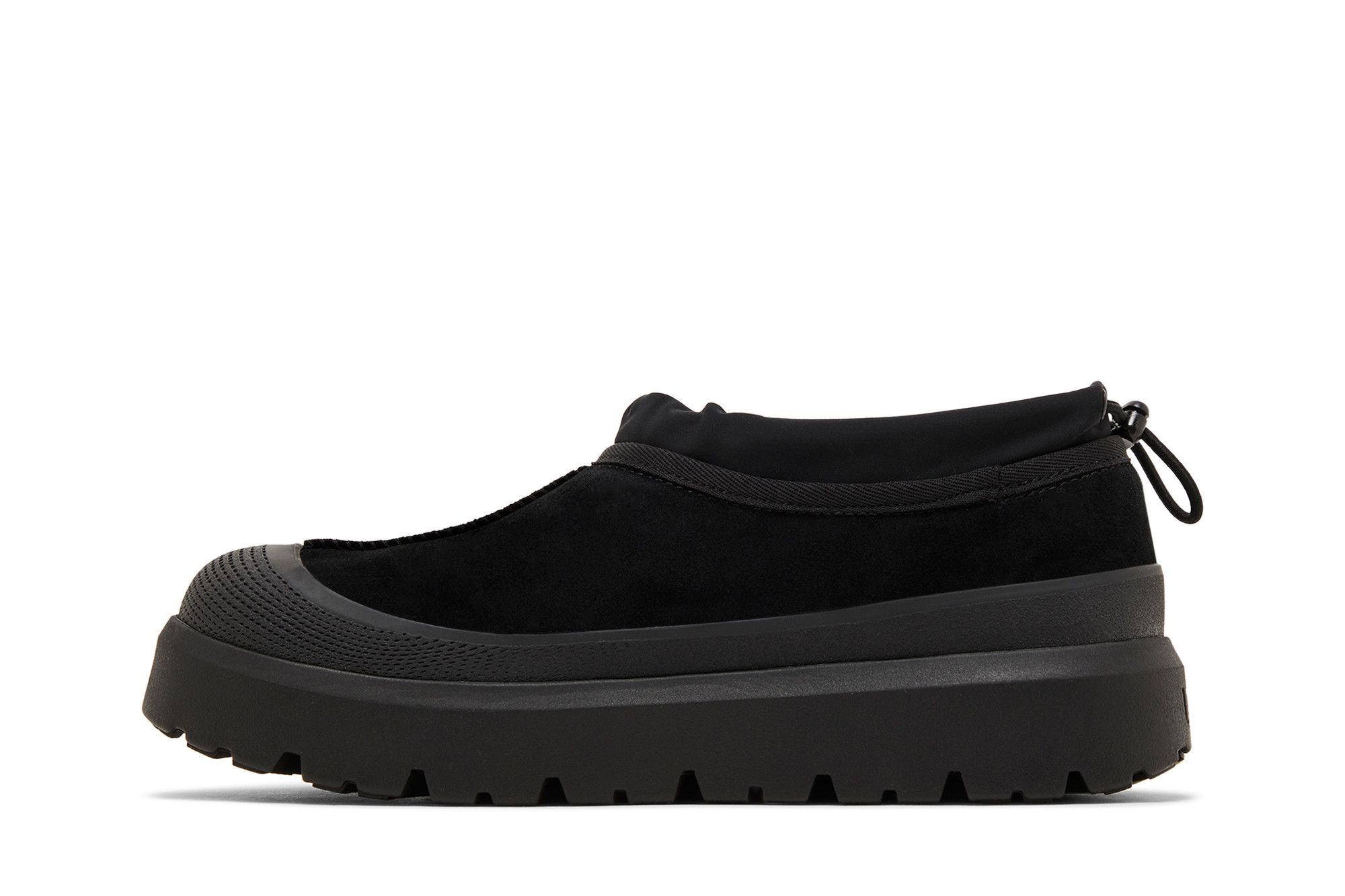 Shop UGG Tasman 天氣混合拖鞋 黑色 1144096-BBLC