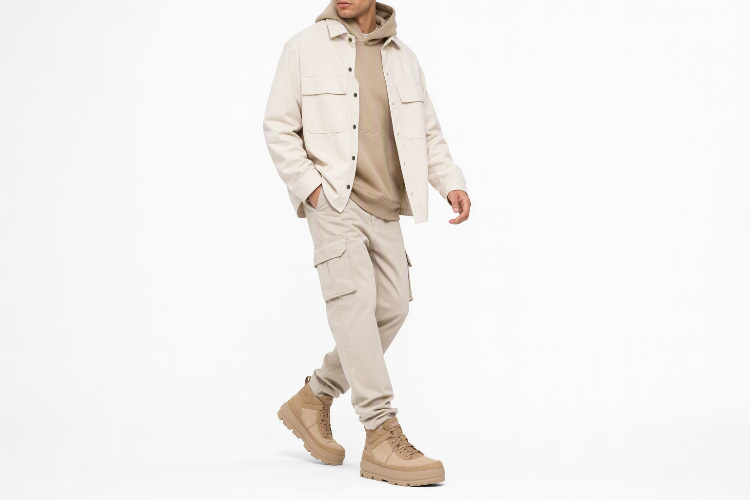 Order UGG La Boot Chukka Lug Sand 1158214-SAN