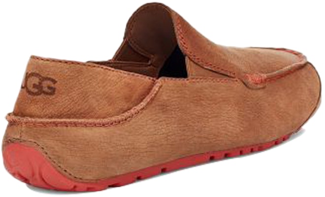 UGG Upshaw 运动休闲鞋 1108189-CCHL Shop UGG Upshaw 运动休闲鞋 1108189-CCHL