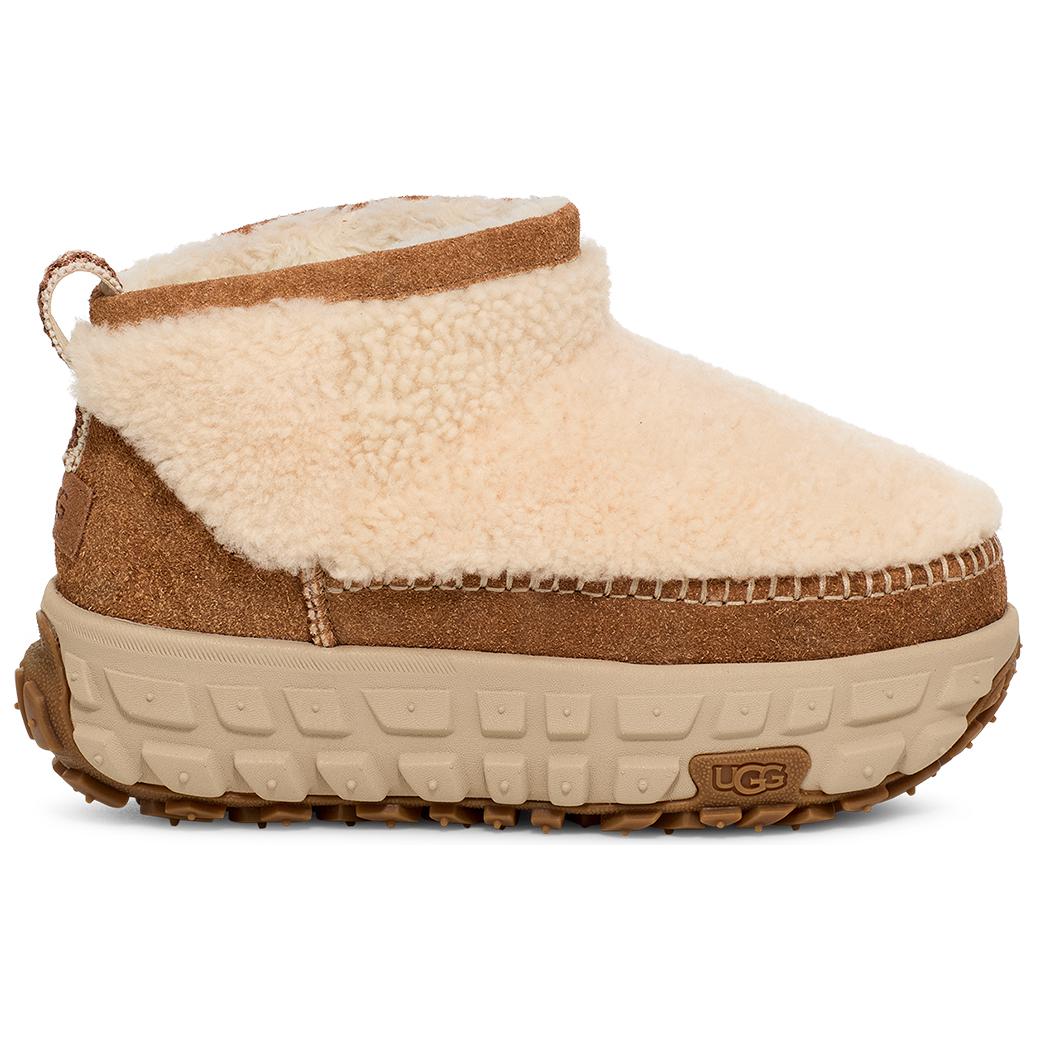 Lookbook UGG Venture Daze 超迷你舒适靴 自然色 1161790-NAT