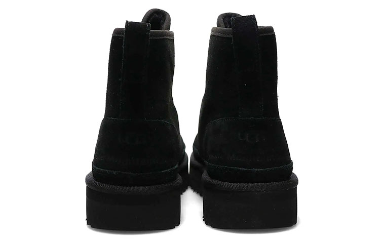 Purchase UGG White Mountaineering x Harkley Zip 'Hitam' 2173807-BLK