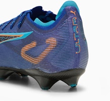 Kasut Bola Ultra 5 Carbon Speed FG untuk Padang Rumput 108409-01 Lookbook Kasut Bola Ultra 5 Carbon Speed FG untuk Padang Rumput 108409-01