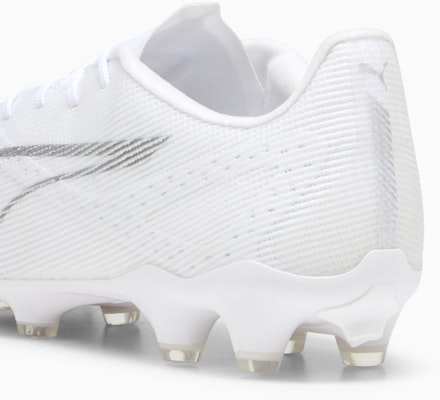 Sepatu Bola Ultra 5 Pro HG Terbaru 107887-04 Purchase Sepatu Bola Ultra 5 Pro HG Terbaru 107887-04