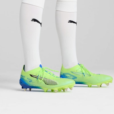 Sepatu Bola Ultra 5 Ultimate MXSG 107883-03 Order Sepatu Bola Ultra 5 Ultimate MXSG 107883-03