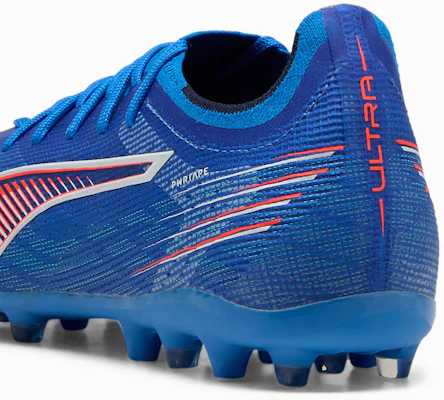 Ultra 6 Pro MG Biru Ultra/Putih PUMA/Merah Bersinar 108554-01 Lookbook Ultra 6 Pro MG Biru Ultra/Putih PUMA/Merah Bersinar 108554-01