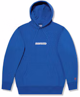Shop UNDEFEATED 拼接配色 logo 刺繡長袖運動衫 UNDSW20030MDC