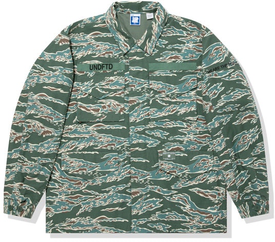 undefeated-embroidered-multi-pocket-zip-jacket-camo-green-undjk-40041-dpg