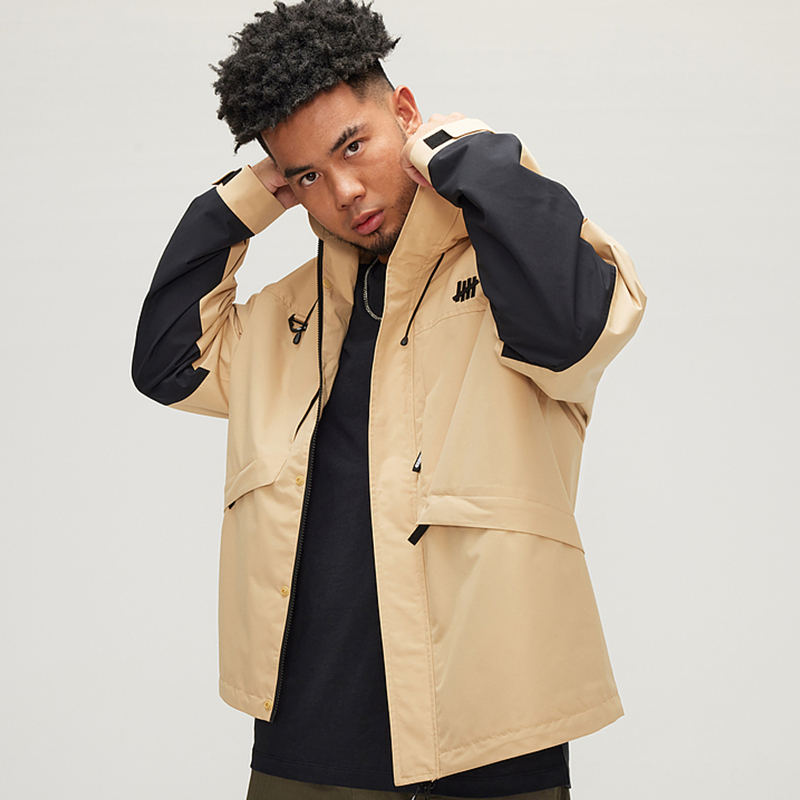 Purchase UNDEFEATED 五條紋拼色戶外外套 男女通用 UC33GWJ02M