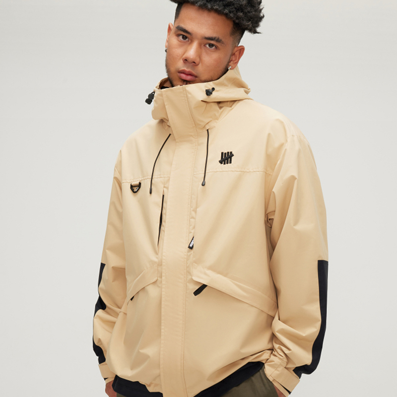 Details for UNDEFEATED 五條紋拼色戶外外套 男女通用 UC33GWJ02M