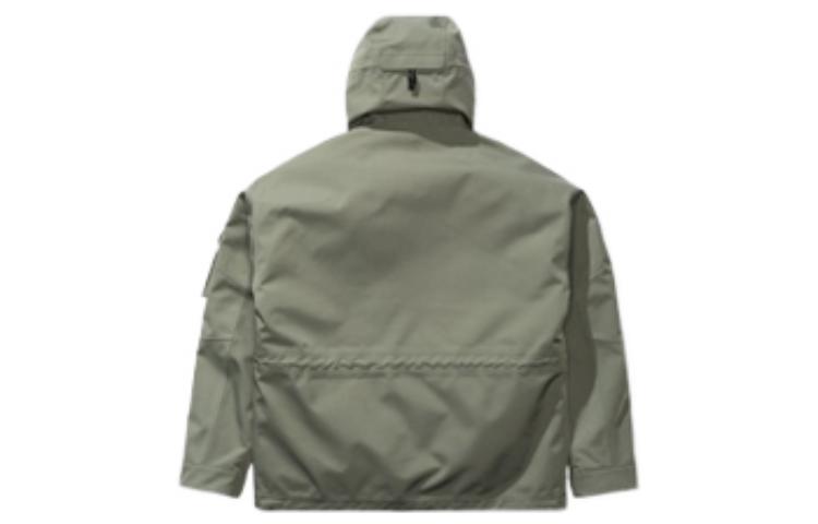 Lookbook UNDEFEATED 五條杠連帽3合1男女情侶款外套 UC2HGWJ01M