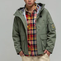 Sizing UNDEFEATED 五條杠連帽3合1男女情侶款外套 UC2HGWJ01M