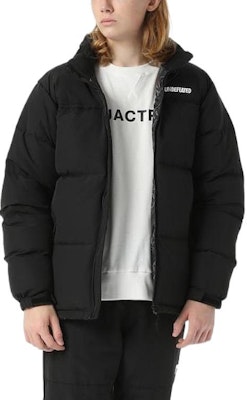 UNDEFEATED FW22 Solid Color Logo Long Sleeve Jacket Unisex. UT14GDJ01M Lookbook UNDEFEATED FW22 Solid Color Logo Long Sleeve Jacket Unisex. UT14GDJ01M