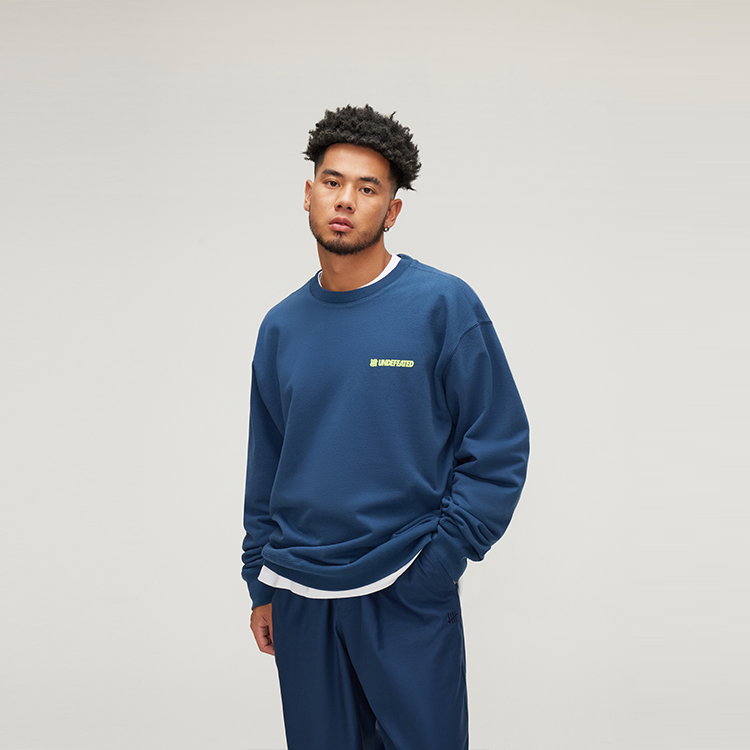 Details for UNDEFEATED 2023秋冬款男女同款宽松徽标镂空设计卫衣。 UE33GKR01M