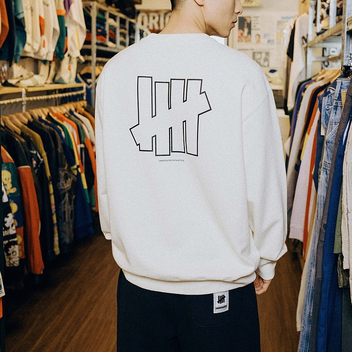 Purchase UNDEFEATED FW24 五道杠宽松版型标志男女同款卫衣 UE43GKC01M
