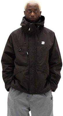 UNDEFEATED FW24 Water-Resistant 5-Stripes Colorblock Hoodie Jacket Unisex UC43GWJ04M Lookbook UNDEFEATED FW24 Water-Resistant 5-Stripes Colorblock Hoodie Jacket Unisex UC43GWJ04M