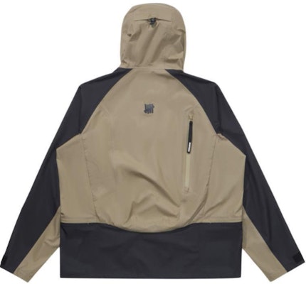 UNDEFEATED FW24 Water-Resistant Utility Hoodie Jacket with 5-Stripes Unisex. UC43GWJ01M Details for UNDEFEATED FW24 Water-Resistant Utility Hoodie Jacket with 5-Stripes Unisex. UC43GWJ01M