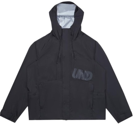 UNDEFEATED FW24 Water-Resistant Utility Hoodie Jacket with 5-Stripes Unisex. UC43GWJ01M Sizing UNDEFEATED FW24 Water-Resistant Utility Hoodie Jacket with 5-Stripes Unisex. UC43GWJ01M