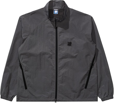 UNDEFEATED Logo 高領拉鏈外套 – 男女長袖外套 UC31GWJ07M Shop UNDEFEATED Logo 高領拉鏈外套 – 男女長袖外套 UC31GWJ07M