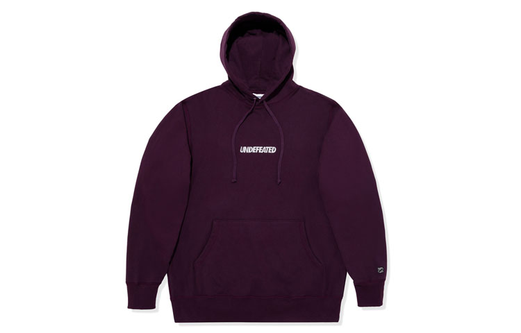 UNDEFEATED Minimalist Embroidered Pullover Sweatshirt for Men UNDSW20053DPD