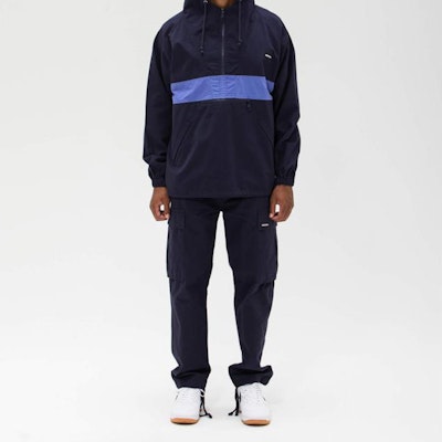 UNDEFEATED ネイビー 防水 ユーティリティ キャンバス フード付きジャケット 男女兼用 40023 Shop UNDEFEATED ネイビー 防水 ユーティリティ キャンバス フード付きジャケット 男女兼用 40023